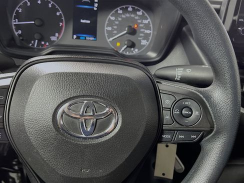 Used 2023 Toyota Corolla LE image 20