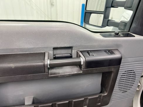 Used 2012 Ford F550 2WD Regular Cab Super Duty w/ Payload Upgrade Pkg image 14