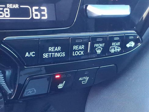 Used 2025 Acura MDX w/ Technology Package image 26