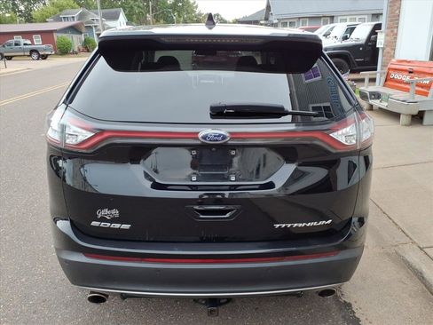 Used 2018 Ford Edge Titanium w/ Equipment Group 301A image 7