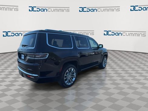 Used 2023 Jeep Grand Wagoneer Series II image 8
