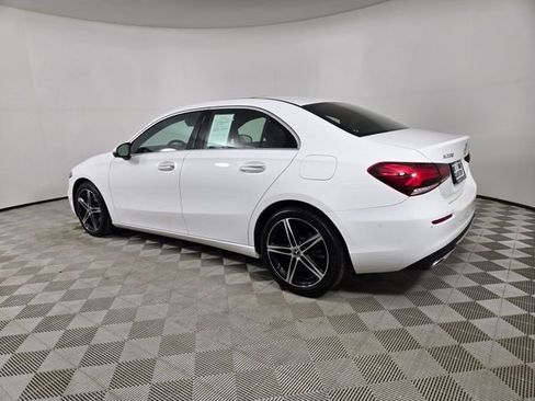 Used 2022 Mercedes-Benz A 220 4MATIC image 5