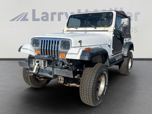Used 1989 Jeep Wrangler Laredo image 1