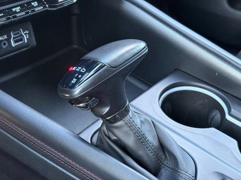 Used 2024 Dodge Durango GT AWD/4WD image 16