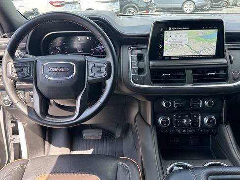 Used 2023 GMC Yukon AT4 w/ AT4 Premium Plus Package AWD/4WD image 8