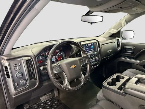 Used 2018 Chevrolet Silverado 1500 LT w/ All Star Edition image 10