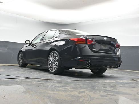 Used 2024 Nissan Altima 2.5 SL image 13