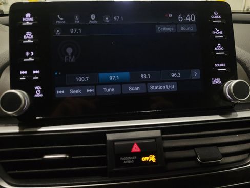 Used 2021 Honda Accord EX-L image 25