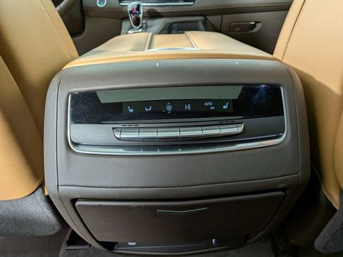 Certified 2024 Cadillac Escalade Premium Luxury w/ LPO, Floor Liner Package AWD/4WD image 28