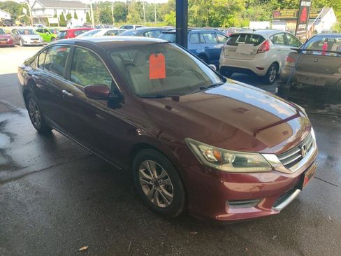 Used 2013 Honda Accord LX image 8