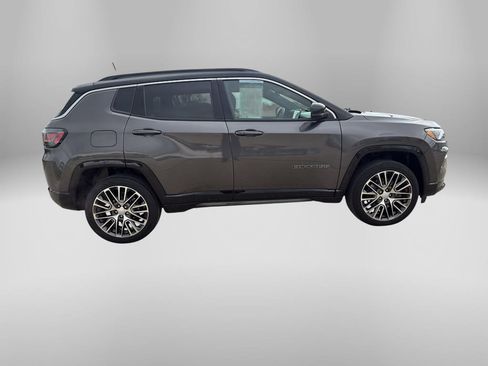 Used 2023 Jeep Compass Limited w/ Elite Group AWD/4WD image 5