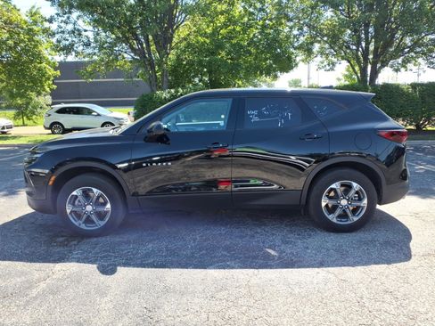Used 2025 Chevrolet Blazer LT FWD image 5