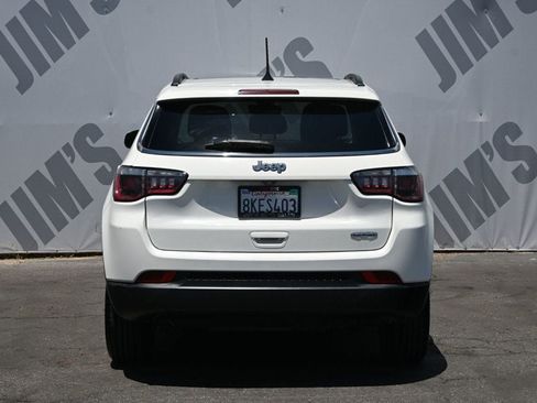 Used 2019 Jeep Compass Latitude FWD image 6