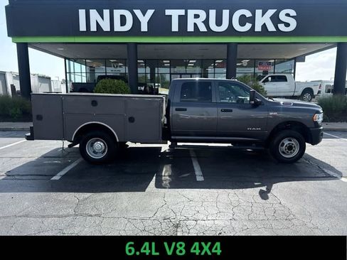 Used 2022 RAM 3500 Tradesman w/ Convenience Group AWD/4WD image 1