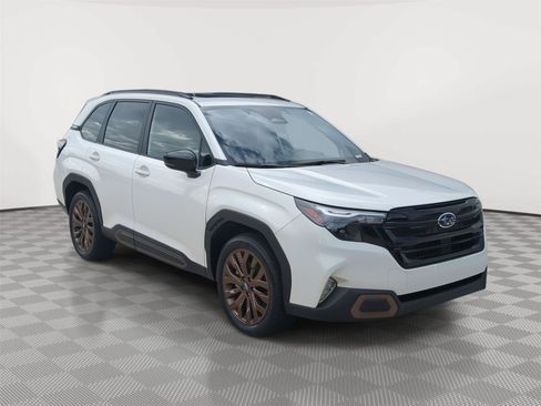 Used 2025 Subaru Forester Sport w/ Popular Package #2 AWD/4WD image 7