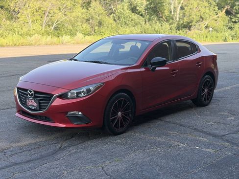 Used 2015 MAZDA MAZDA3 i SV FWD image 3