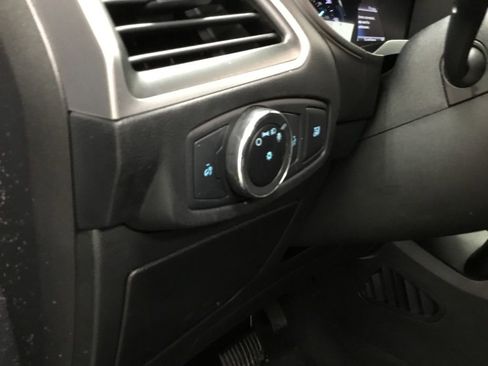 Used 2023 Ford Edge SEL AWD/4WD image 8