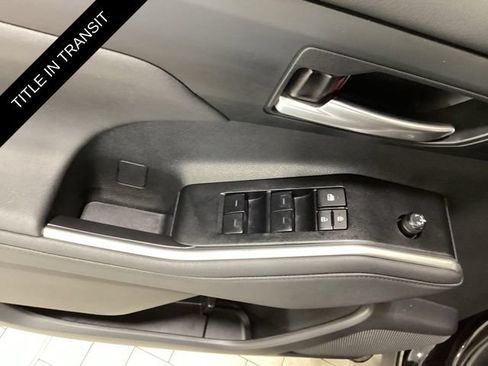 Used 2023 Toyota Highlander XSE AWD/4WD image 19