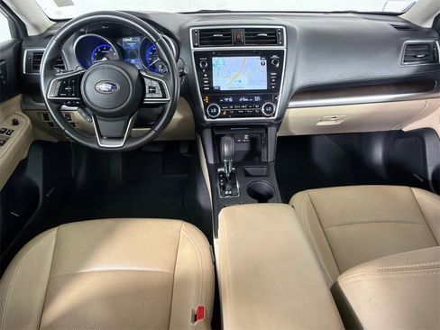 Used 2019 Subaru Outback 3.6R Limited w/ Popular Package #2 image 25