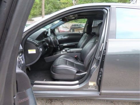 Used 2012 Mercedes-Benz S 63 AMG image 22