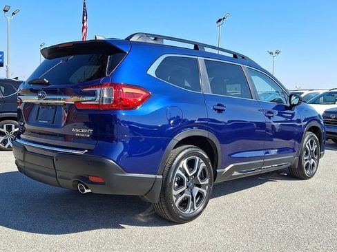 New 2026 Subaru Ascent Limited AWD/4WD image 7
