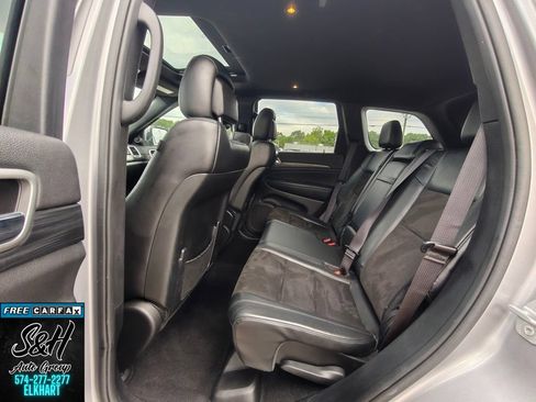 Used 2019 Jeep Grand Cherokee Altitude AWD/4WD image 19