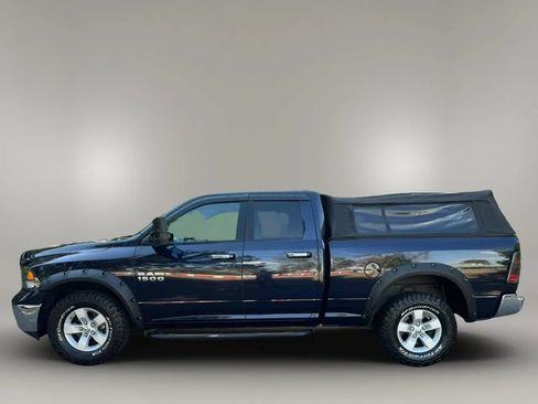 Used 2017 RAM 1500 Classic SLT AWD/4WD image 4