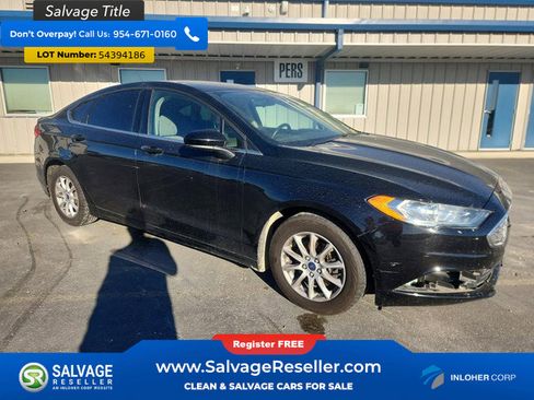 Used 2017 Ford Fusion S FWD image 5