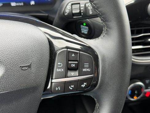 Used 2022 Ford Escape SEL w/ Technology Package image 34