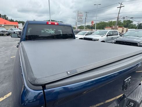 Used 2021 RAM 1500 Warlock AWD/4WD image 38