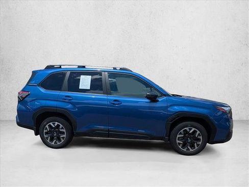 Used 2026 Subaru Forester Premium AWD/4WD image 4