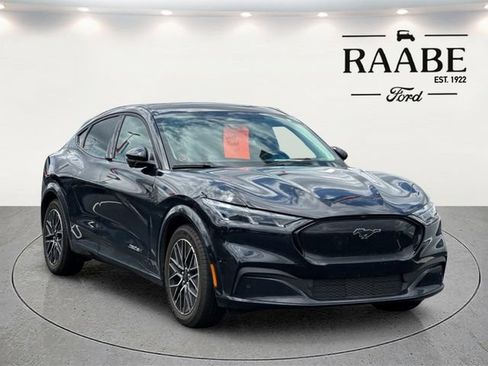 Used 2024 Ford Mustang Mach-E Premium AWD/4WD image 4