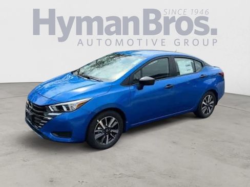 Certified 2024 Nissan Versa S w/ S Plus Package FWD image 3