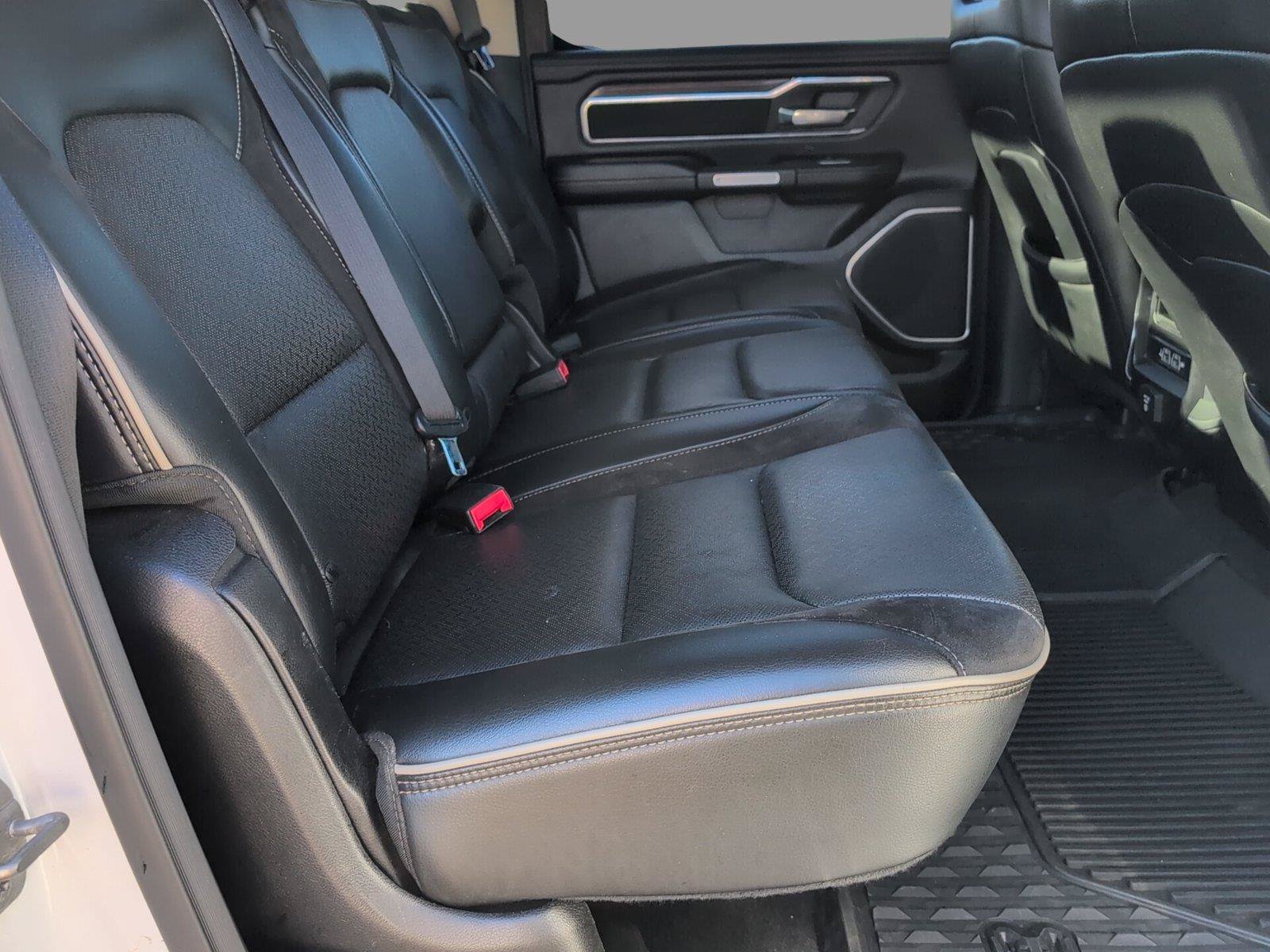 Used 2019 RAM 1500 Laramie AWD/4WD image 38
