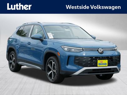 New 2025 Volkswagen Tiguan SE