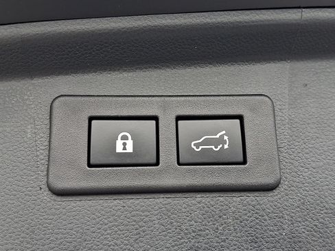 Used 2022 Subaru Outback Touring AWD/4WD image 34