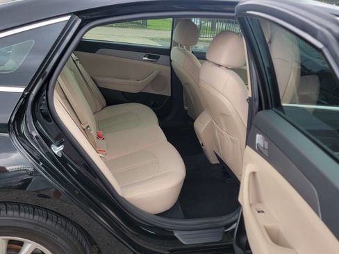 Used 2019 Hyundai Sonata SE w/ Cargo Package FWD image 27