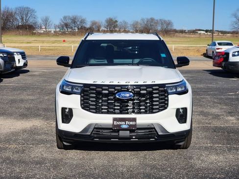 New 2026 Ford Explorer ST-Line w/ ST-Line Street Pack image 2