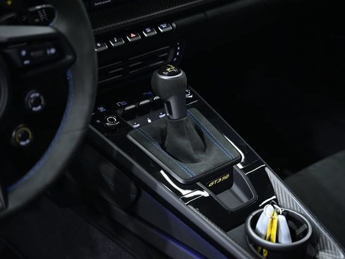 Used 2025 Porsche 911 GT3 RS RWD image 18