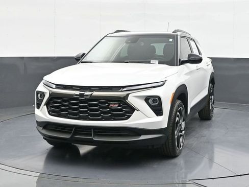 New 2026 Chevrolet TrailBlazer RS w/ Convenience Package AWD/4WD image 2