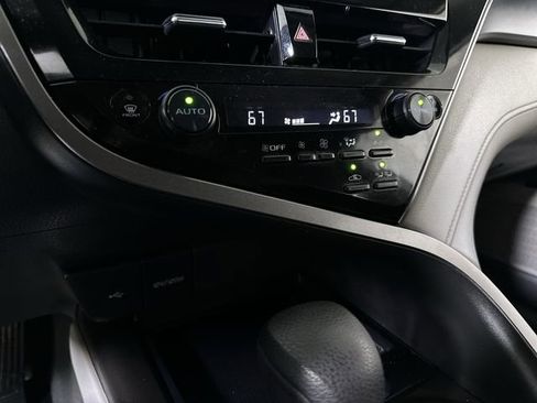 Used 2022 Toyota Camry LE image 17