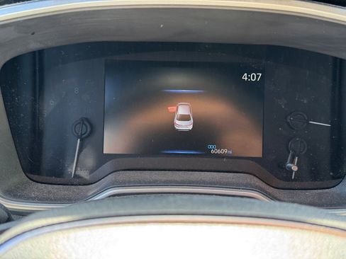 Used 2022 Toyota Corolla XSE FWD image 13
