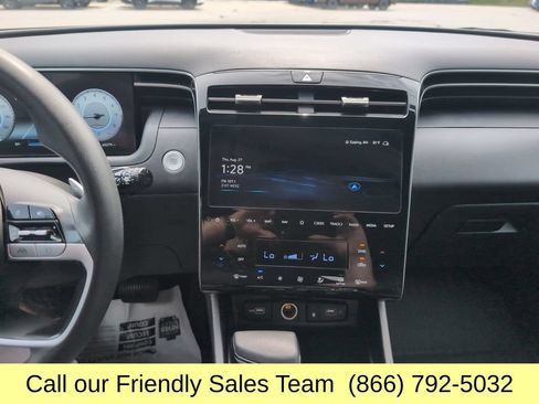 Used 2024 Hyundai Santa Cruz Night AWD/4WD image 19