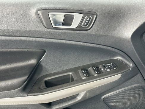 Used 2021 Ford EcoSport Titanium AWD/4WD image 24
