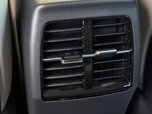 New 2026 Kia Niro EX FWD image 14