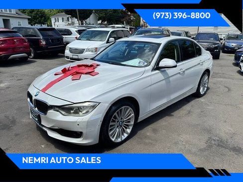 Used 2013 BMW 328i xDrive Sedan AWD/4WD image 1