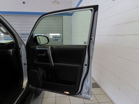 Used 2024 Toyota 4Runner SR5 Premium image 27