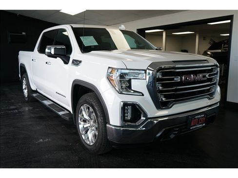 Used 2020 GMC Sierra 1500 SLT w/ SLT Premium Package RWD image 9