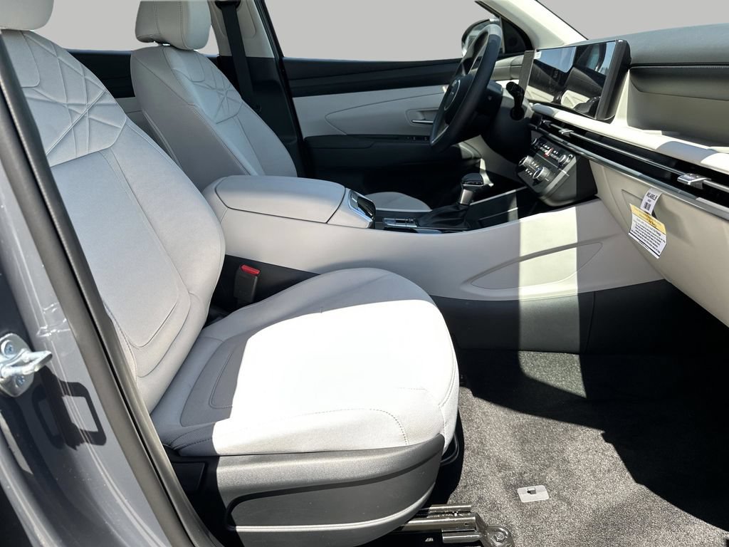 New 2026 Hyundai Tucson SE FWD image 25