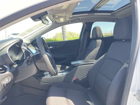 Used 2024 Chevrolet Malibu LT FWD image 18